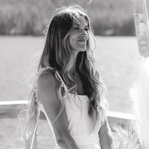 Meet your Posher, Nathalie - Picture 3 of 4